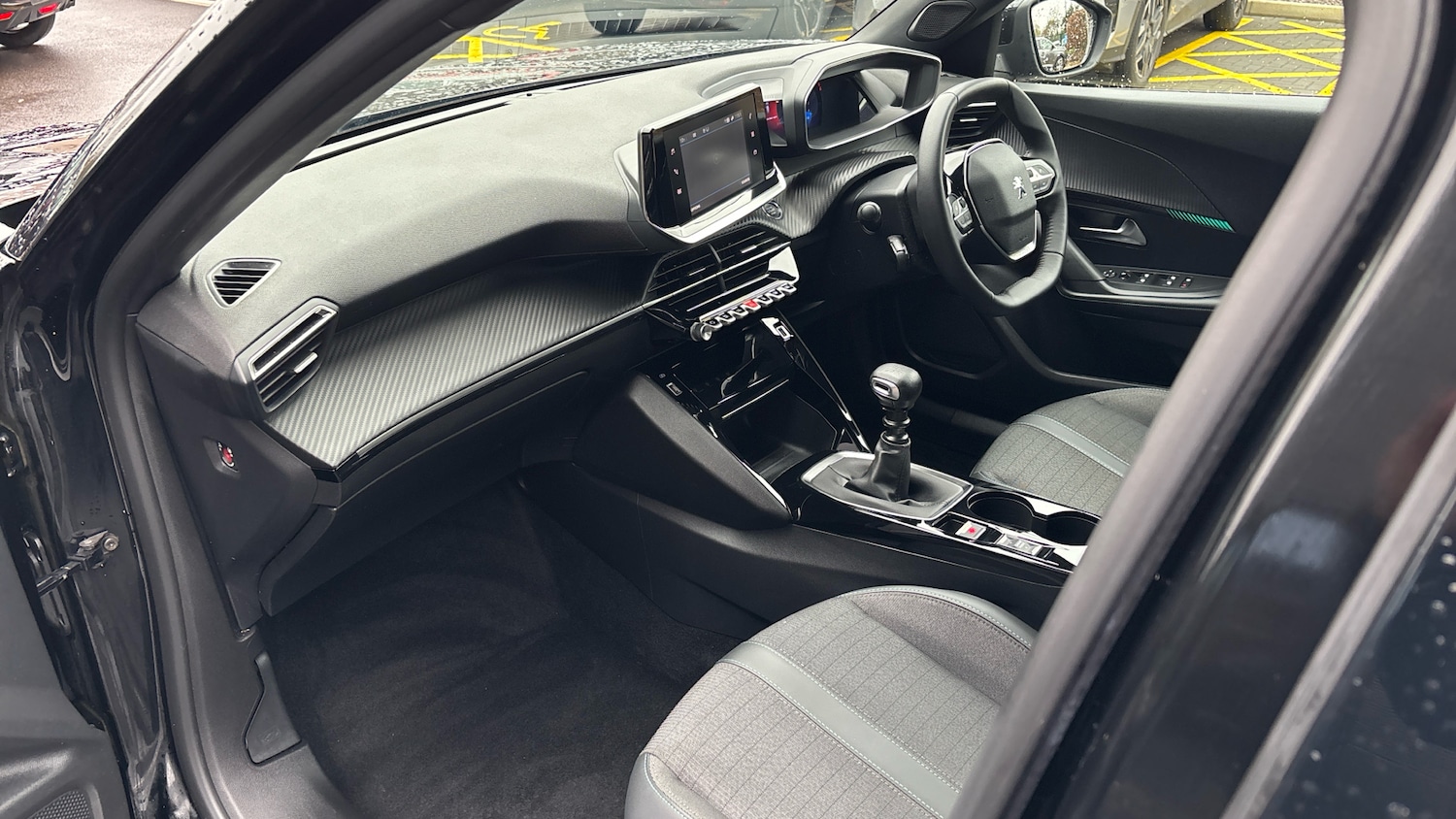 Used Peugeot 2008 2023 for sale - 77441900: Photo 12