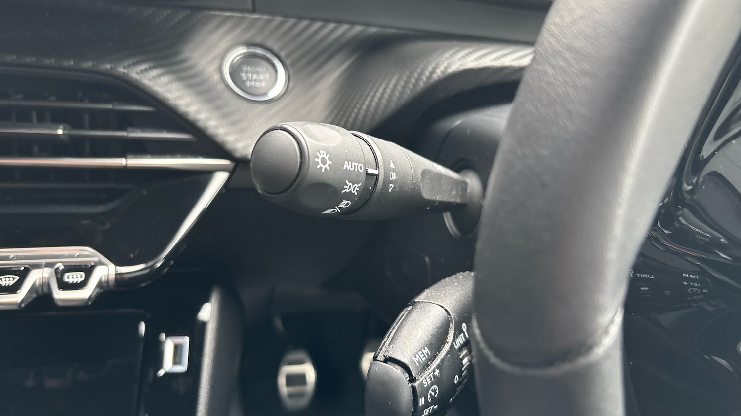 Used Peugeot 2008 2023 for sale - 77441900: Photo 27