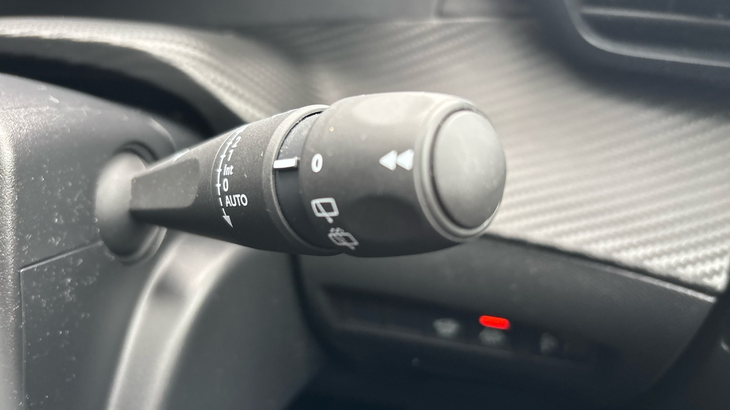 Used Peugeot 2008 2023 for sale - 77441900: Photo 28