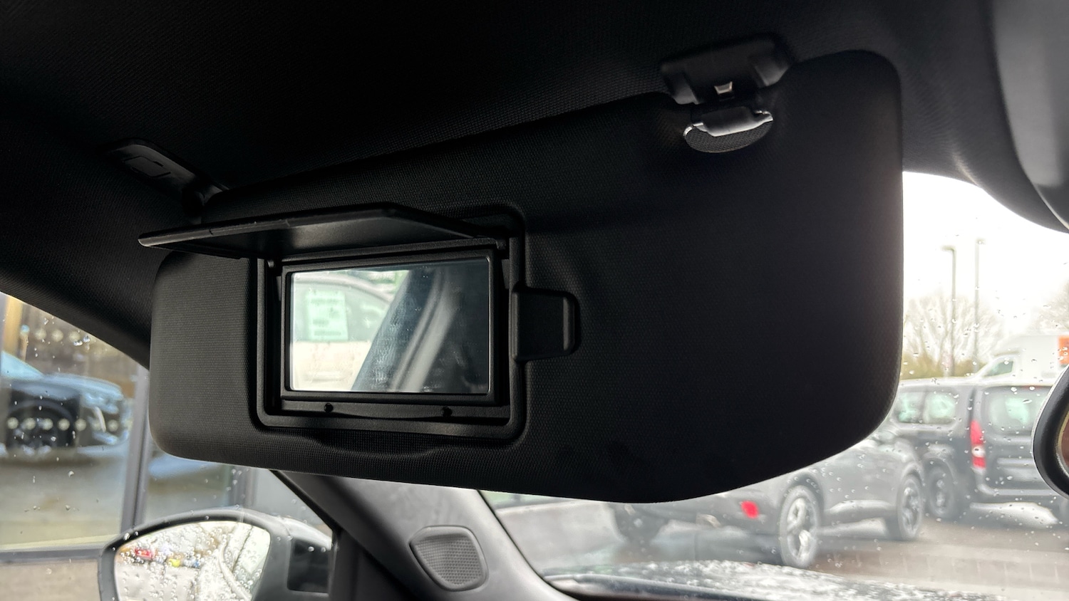 Used Peugeot 2008 2023 for sale - 77441900: Photo 36