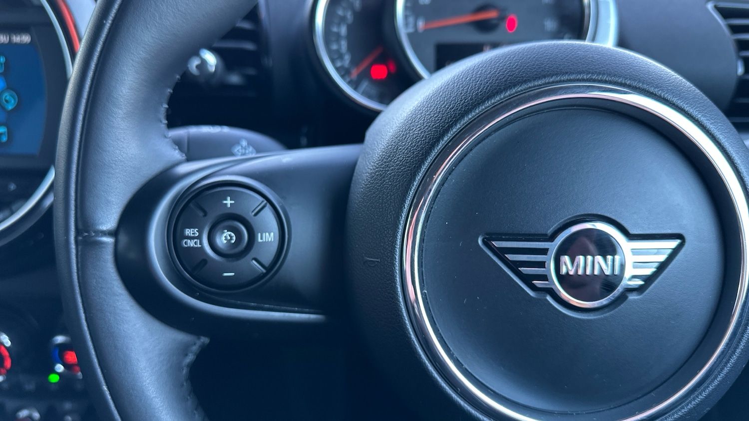 Used MINI Clubman 2020 for sale - 76716095: Photo 24