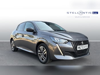 Peugeot - 208