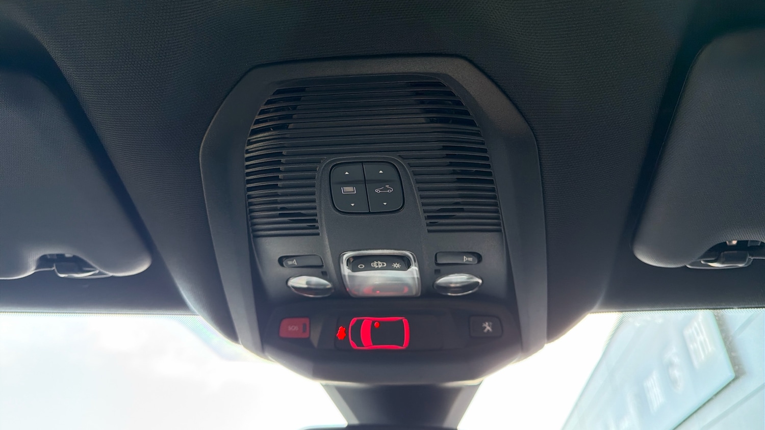 Used Peugeot 3008 2020 for sale - 76887899: Photo 39