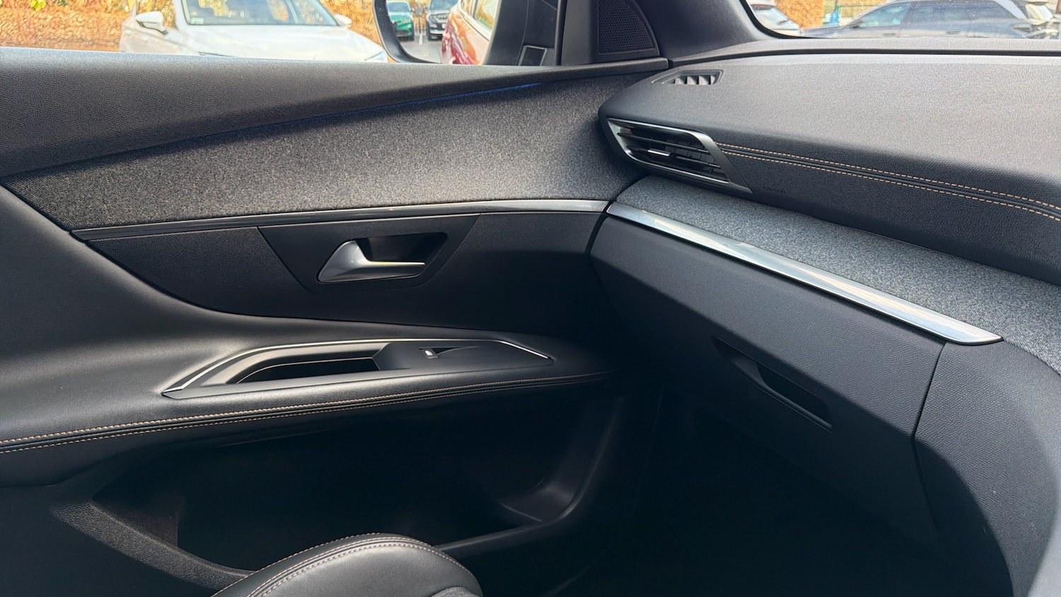 Used Peugeot 3008 2020 for sale - 76887899: Photo 41