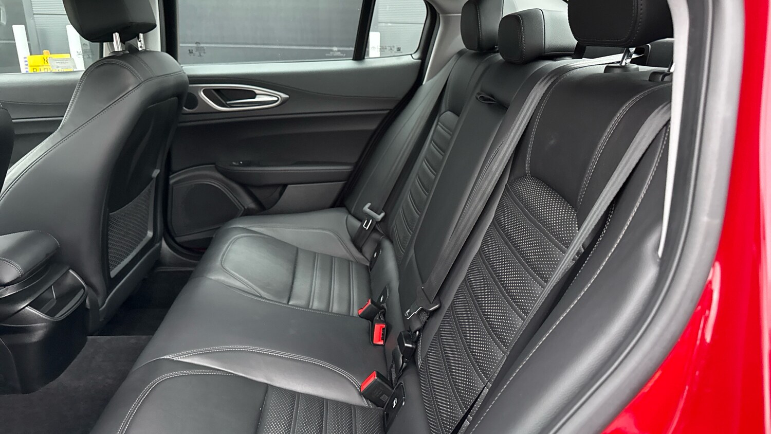 Used Alfa Romeo Giulia 2017 for sale - 76486458: Photo 33