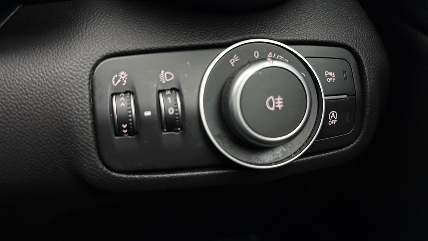 Used Alfa Romeo Giulia 2017 for sale - 76486458: Photo 34