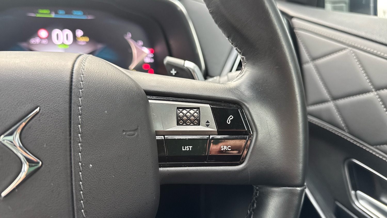 Used DS Automobiles DS 7 2024 for sale - 76754142: Photo 25