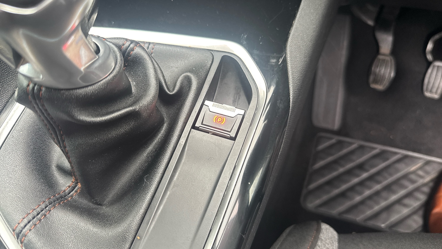 Used Peugeot 3008 2018 for sale - 76486423: Photo 21