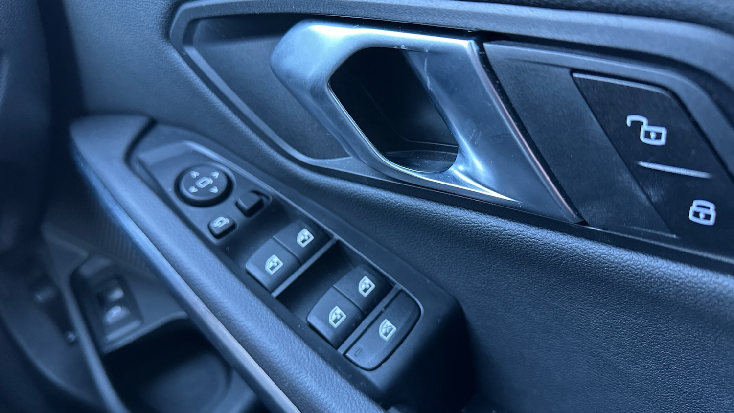 Used BMW 3 Series 2024 for sale - 77075227: Photo 23