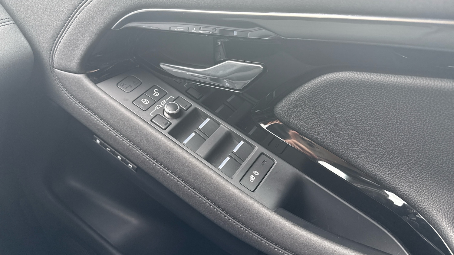 Used Land Rover Range Rover Evoque 2018 for sale - 77145142: Photo 22