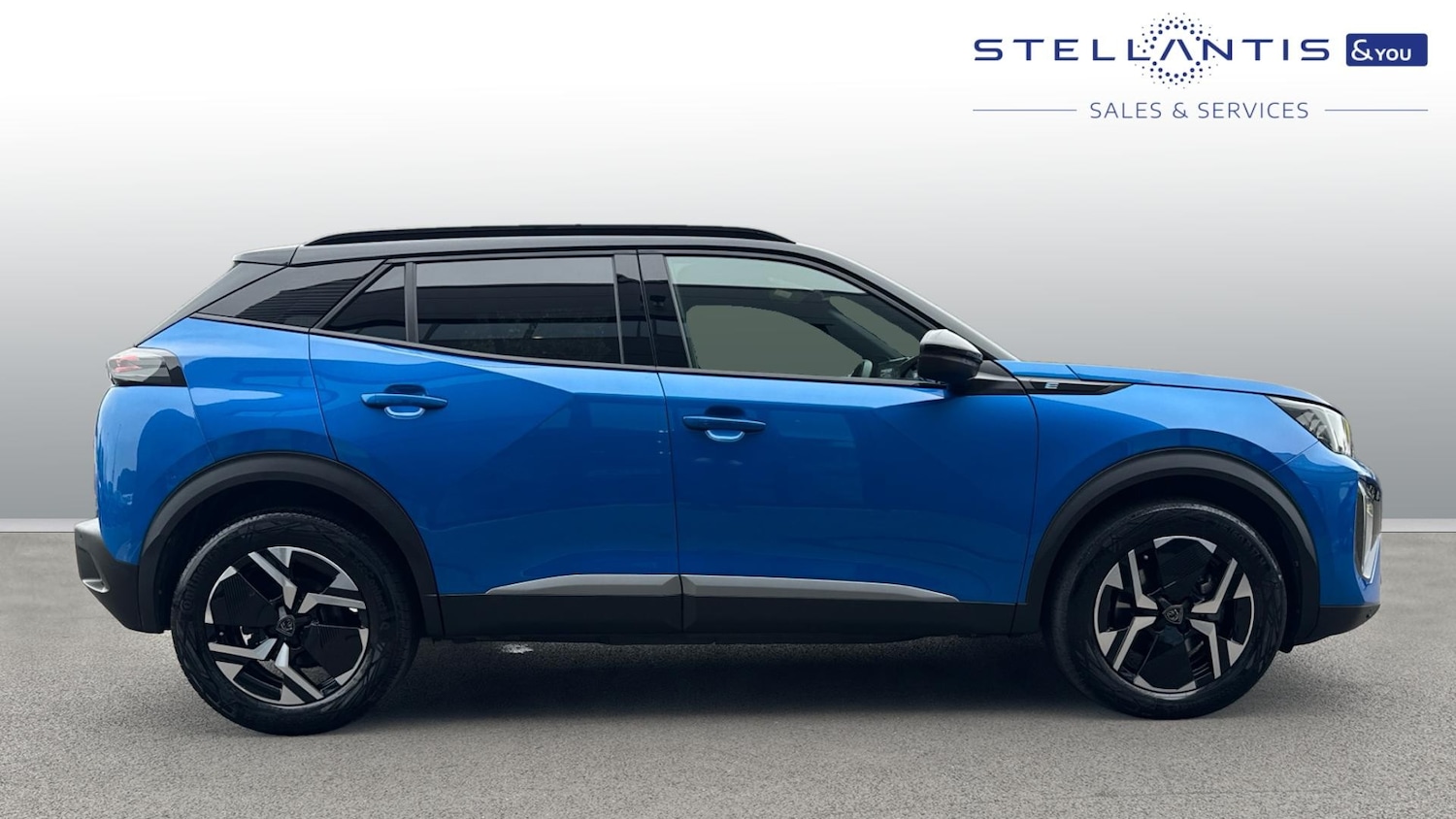 Used Peugeot 2008 2024 for sale - 76248396: Photo 2