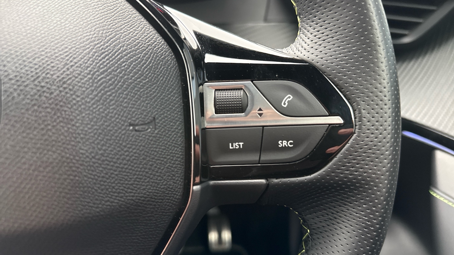 Used Peugeot 2008 2024 for sale - 76248396: Photo 24