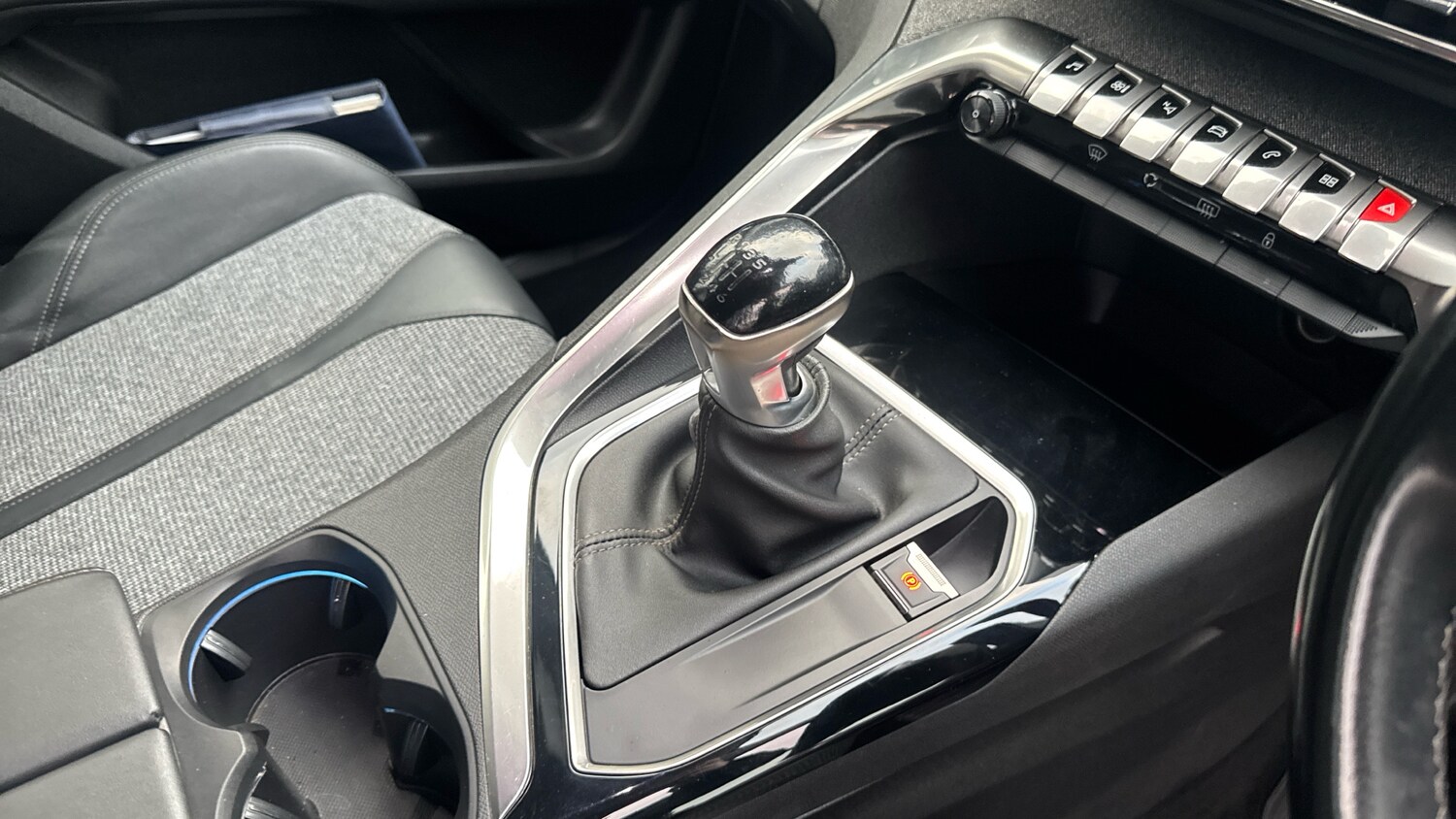 Used Peugeot 3008 2019 for sale - 76787636: Photo 21