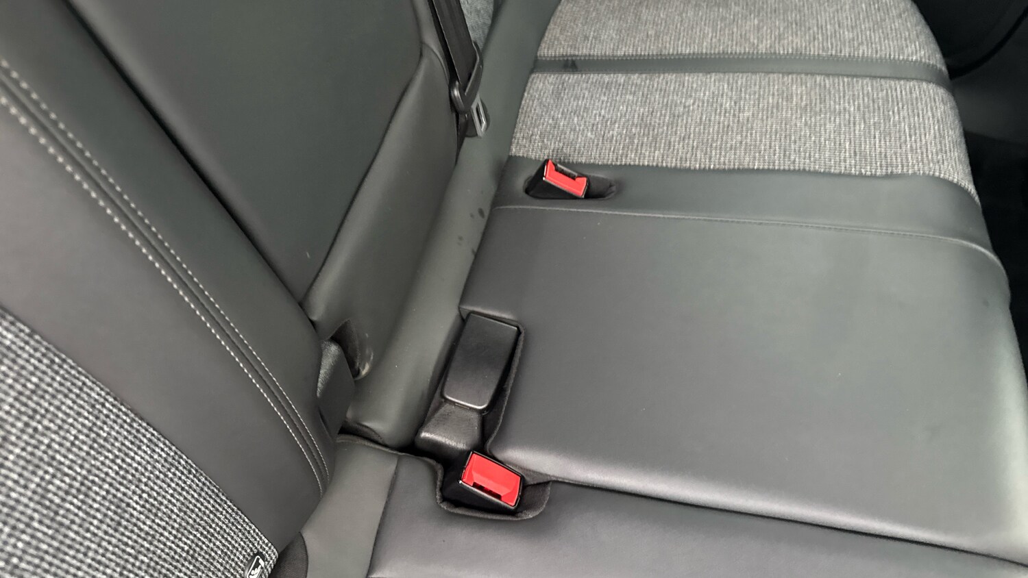 Used Peugeot 3008 2019 for sale - 76787636: Photo 36