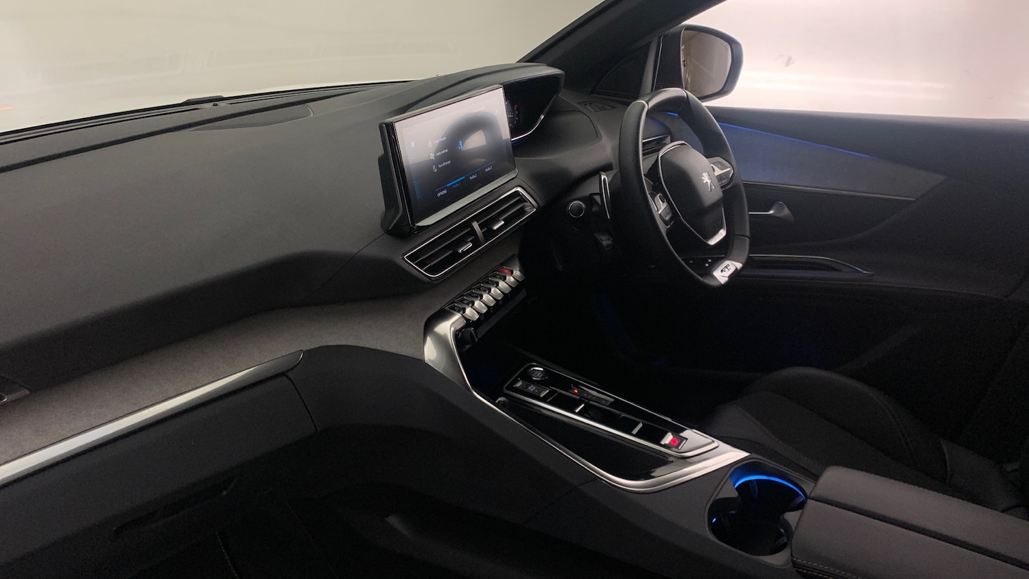 Used Peugeot 5008 2024 for sale - 77479940: Photo 2