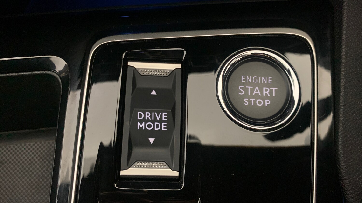 Used Peugeot 5008 2024 for sale - 77479940: Photo 32