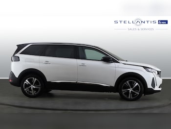 Used Peugeot 5008 2024 for sale - 77479940: Photo