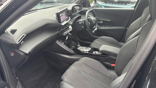 Used Peugeot 2008 2024 for sale - 76190363: Photo 12