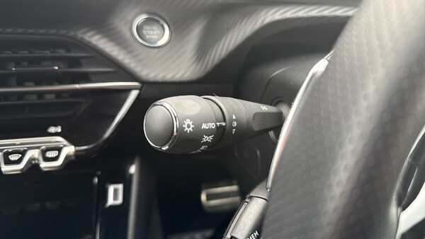 Used Peugeot 2008 2024 for sale - 76190363: Photo 27