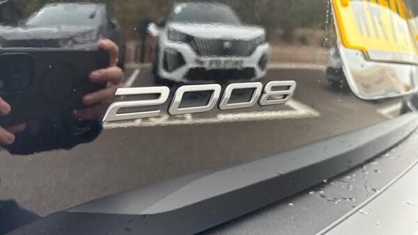 Used Peugeot 2008 2024 for sale - 76190363: Photo 44