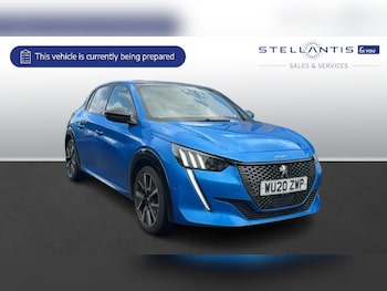 Peugeot - 208