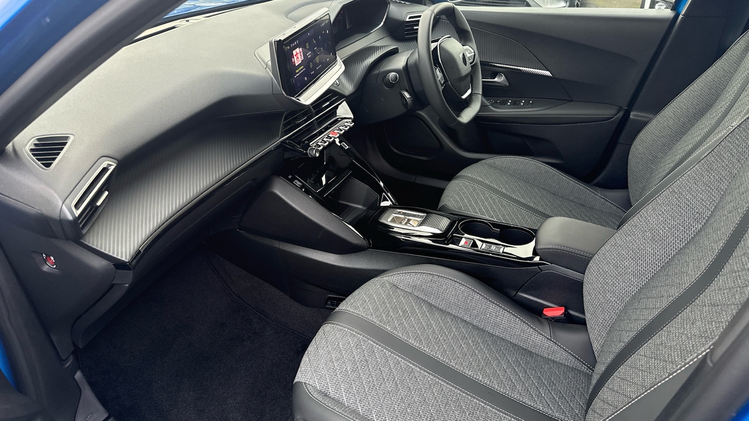 Used Peugeot 2008 2025 for sale - 77659716: Photo 12