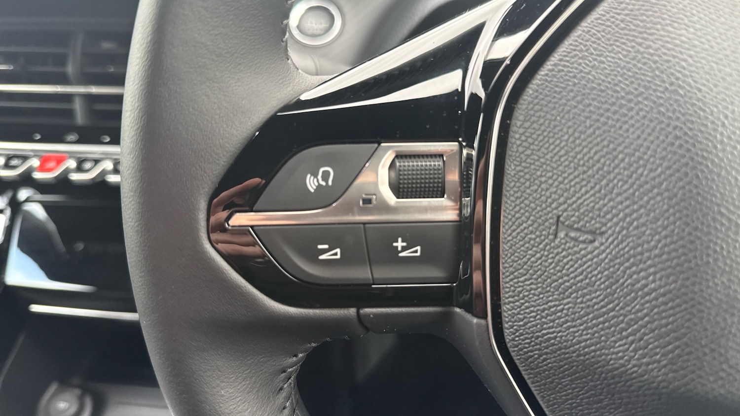 Used Peugeot 2008 2025 for sale - 77659716: Photo 23