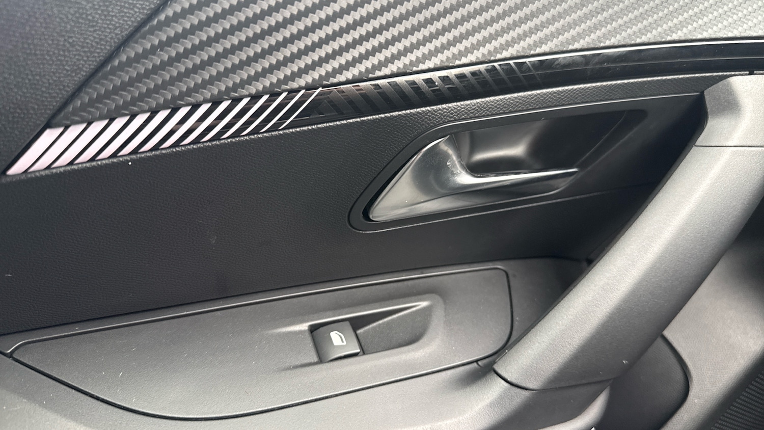 Used Peugeot 2008 2025 for sale - 77659716: Photo 41