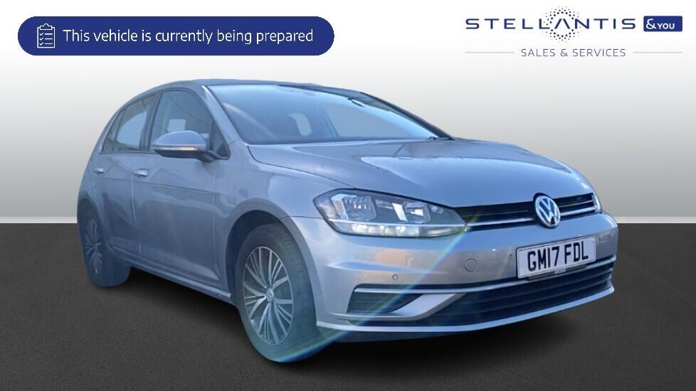 Used Volkswagen Golf 2017 for sale - 78128711: Photo 1