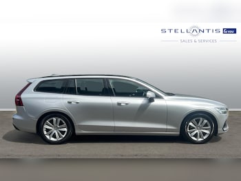 Used Volvo V60 2018 for sale - 75162934: Photo