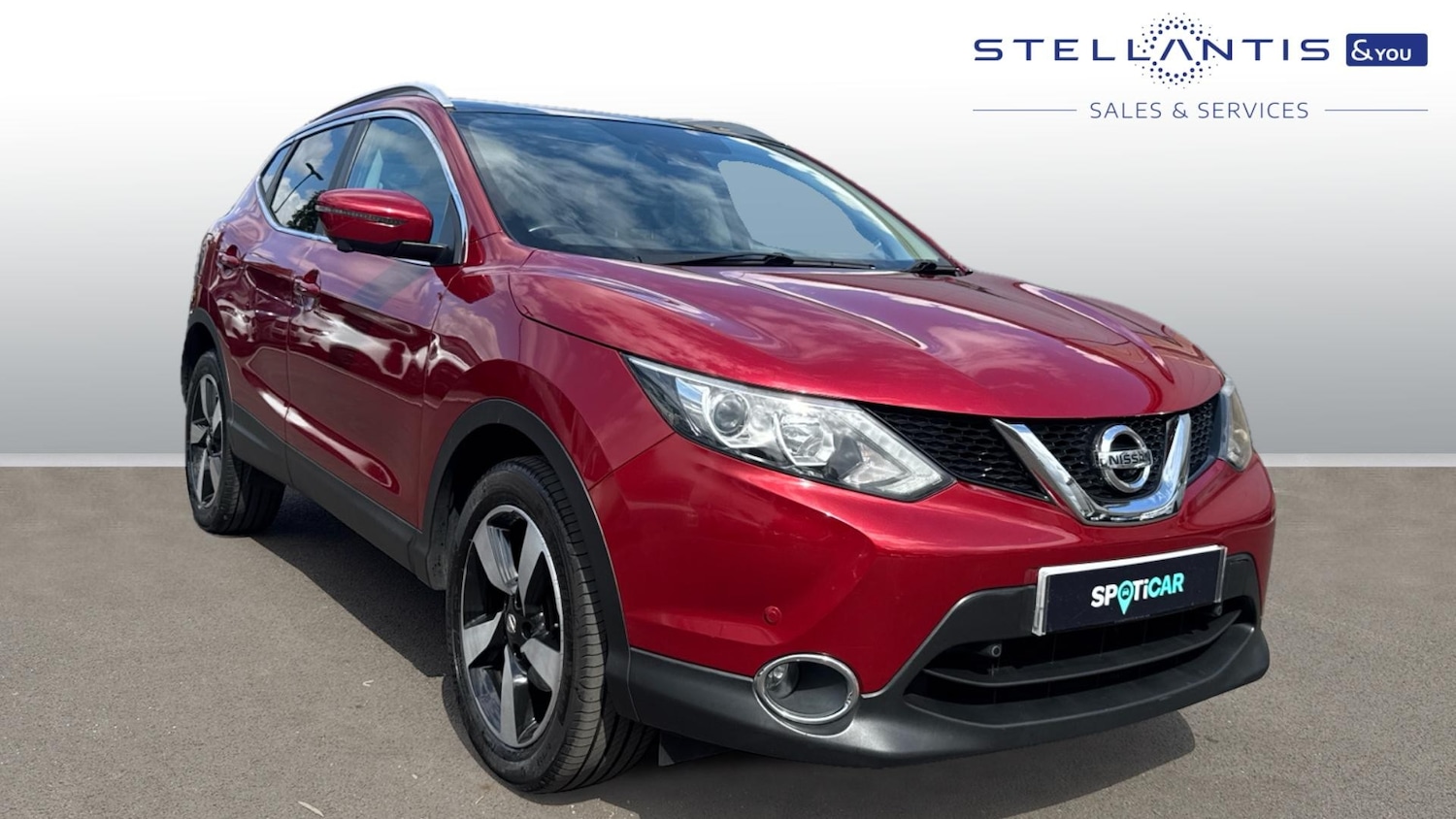 Used Nissan Qashqai 2016 for sale - 76927471: Photo 1