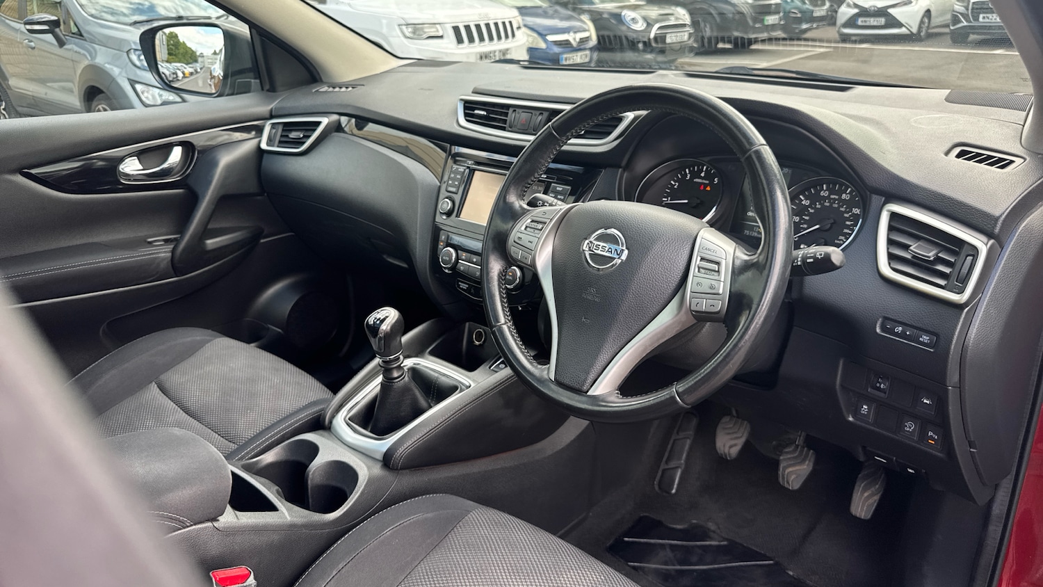 Used Nissan Qashqai 2016 for sale - 76927471: Photo 11