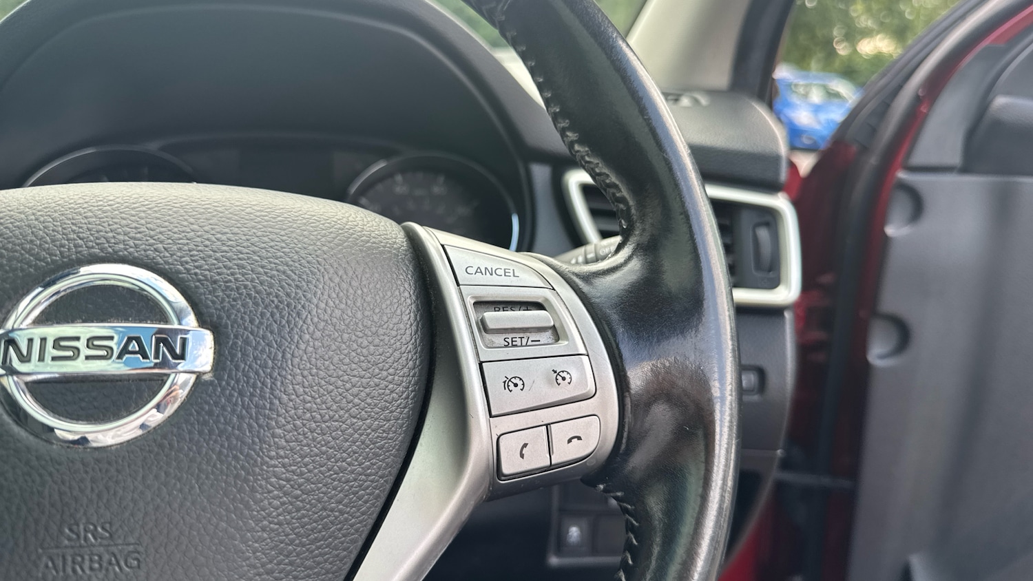 Used Nissan Qashqai 2016 for sale - 76927471: Photo 24