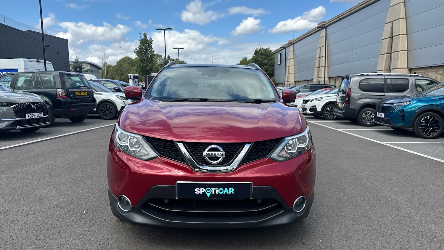 Used Nissan Qashqai 2016 for sale - 76927471: Photo 8