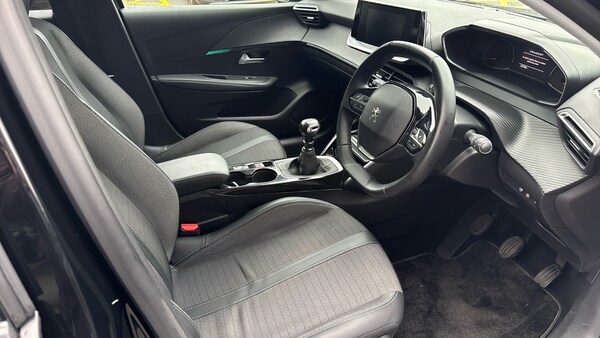 Used Peugeot 208 2021 for sale - 76190364: Photo 11
