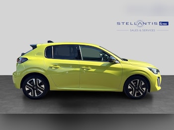 Used Peugeot 208 2025 for sale - 79522342: Photo
