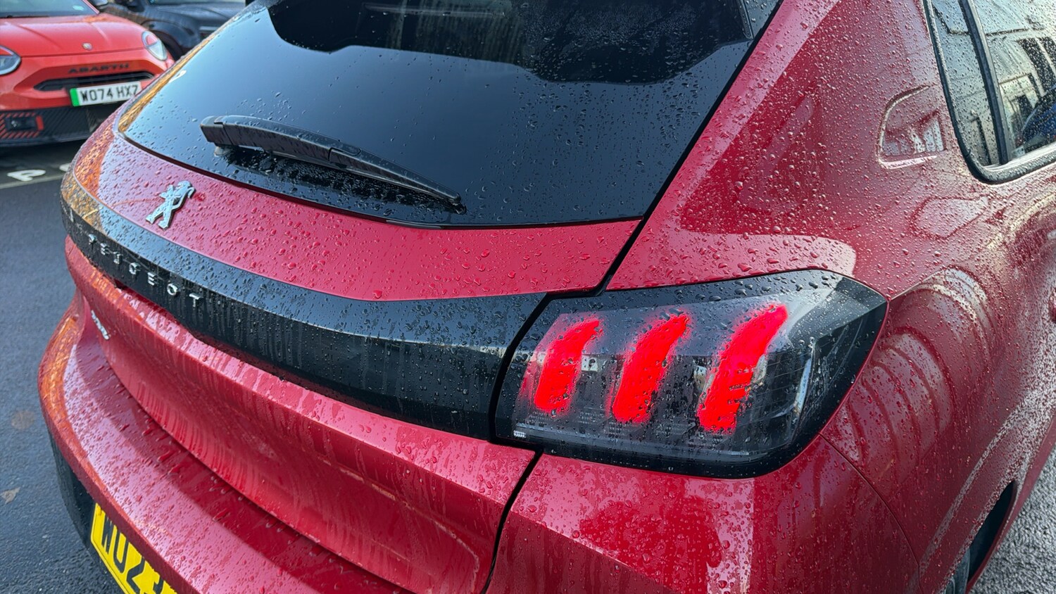 Used Peugeot 208 2023 for sale - 76927440: Photo 44