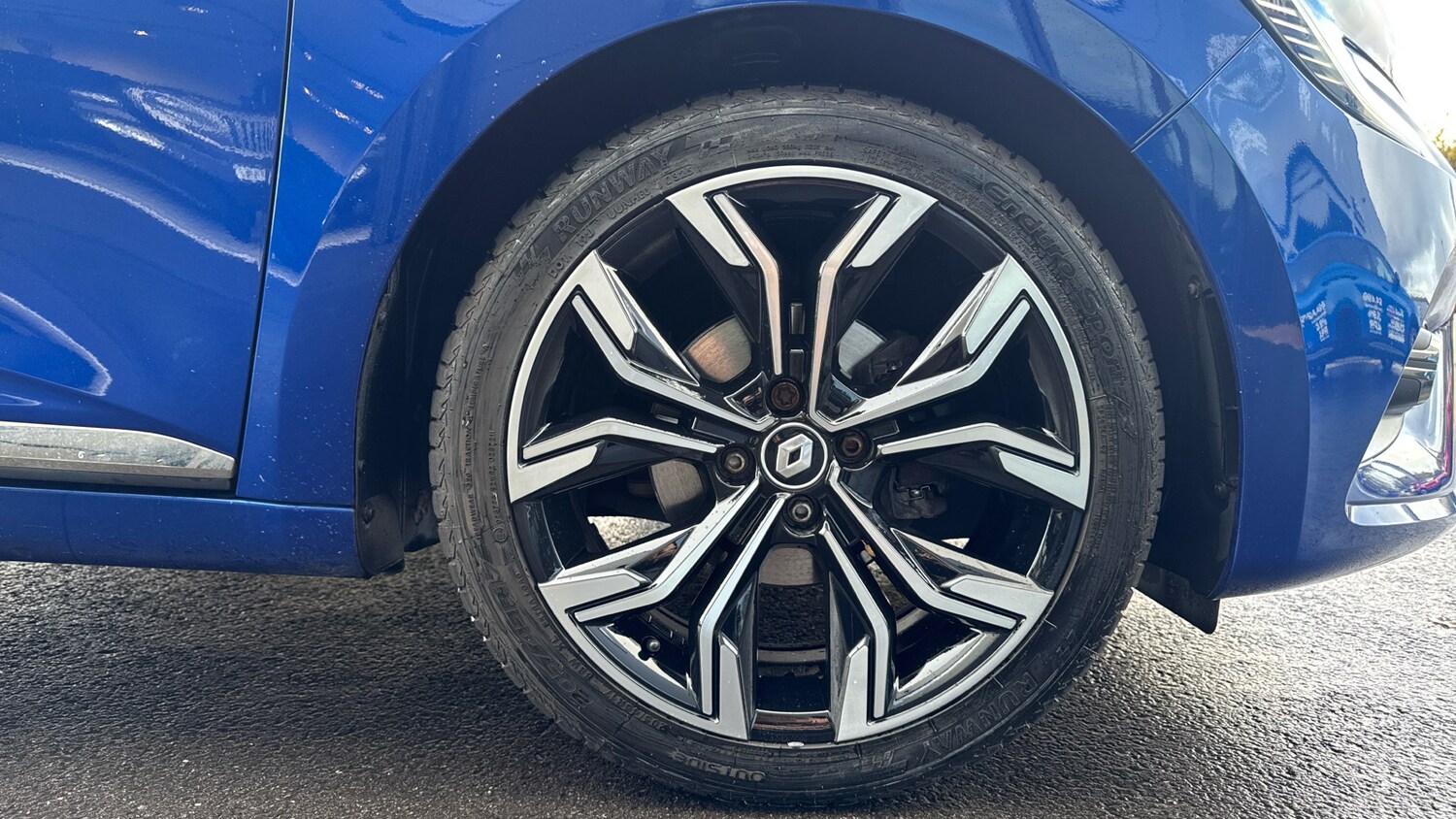 Used Renault Clio 2022 for sale - 76296648: Photo 17