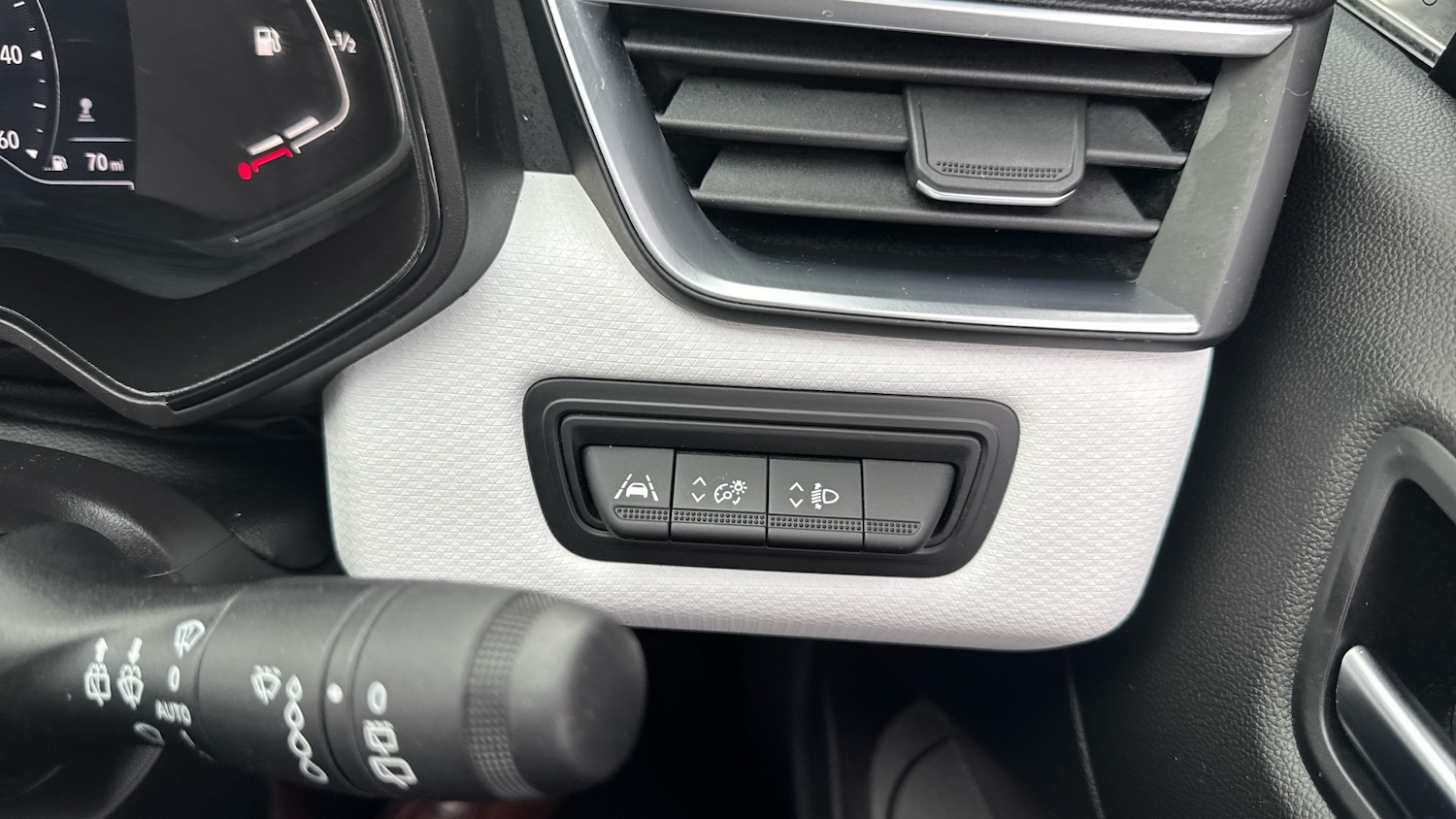 Used Renault Clio 2022 for sale - 76296648: Photo 34