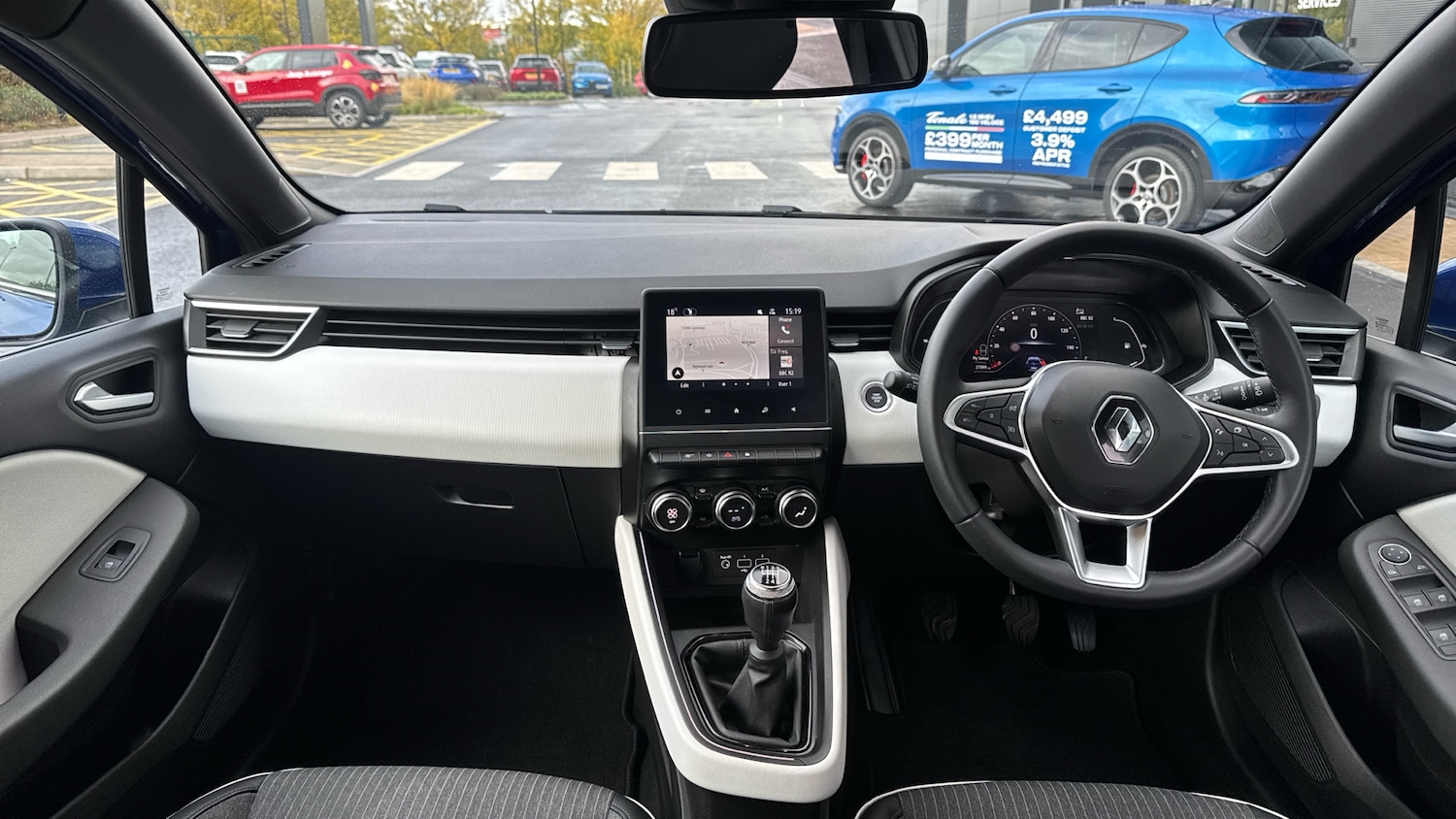 Used Renault Clio 2022 for sale - 76296648: Photo 4