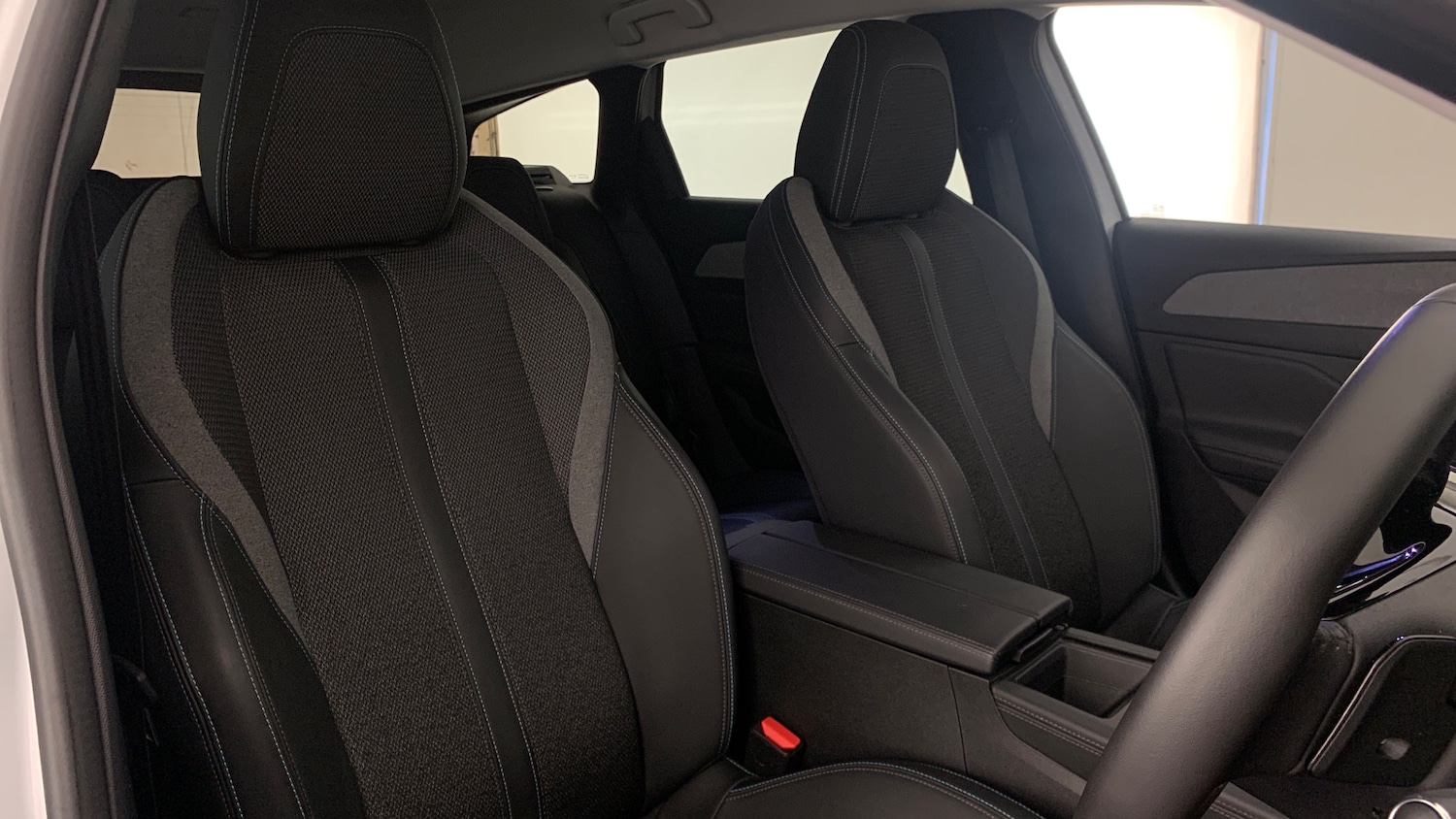 Used Peugeot 308 2024 for sale - 76458430: Photo 38