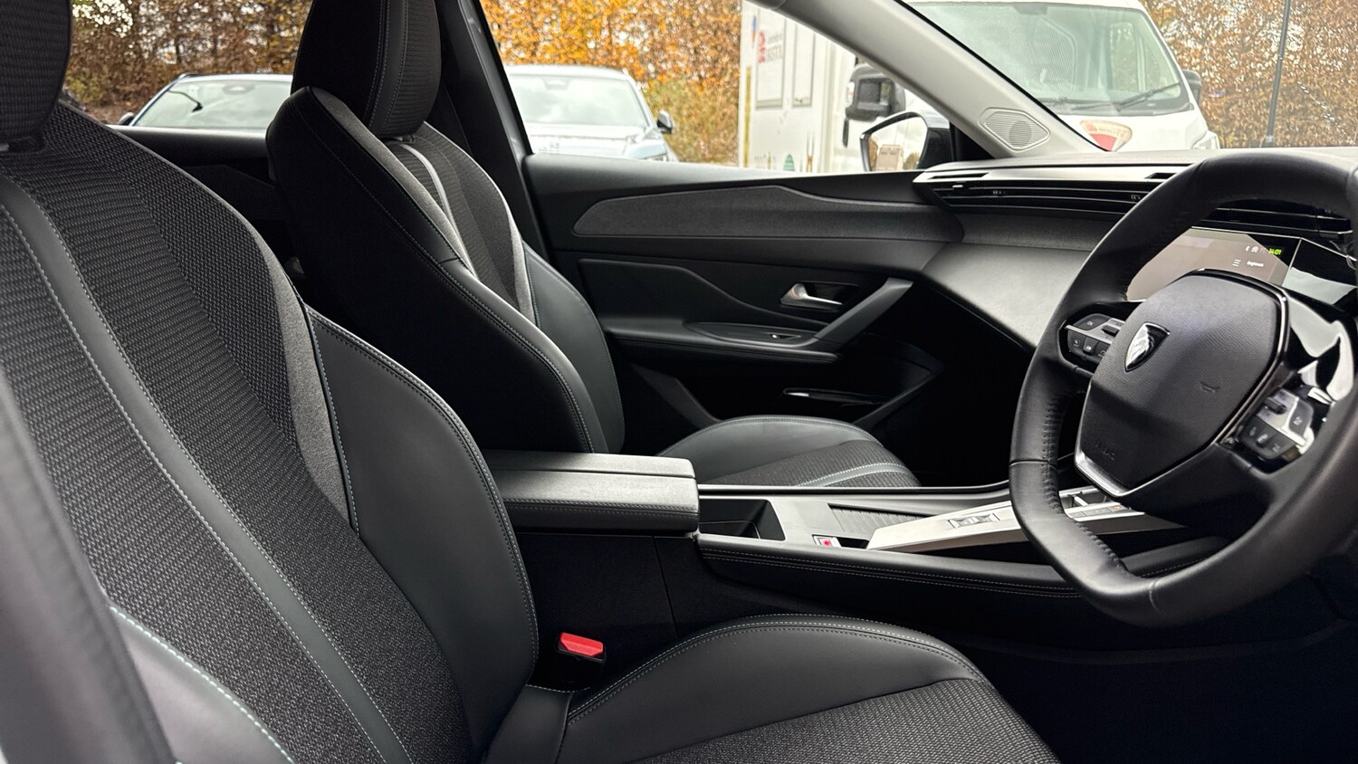 Used Peugeot 308 SW 2024 for sale - 76458430: Photo 42