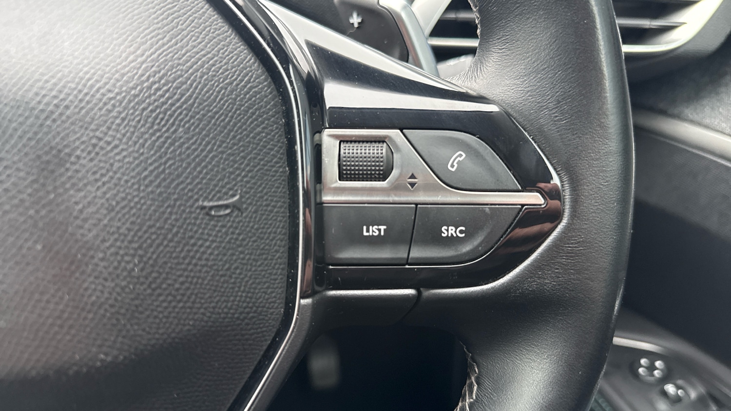 Used Peugeot 3008 2022 for sale - 77551298: Photo 24