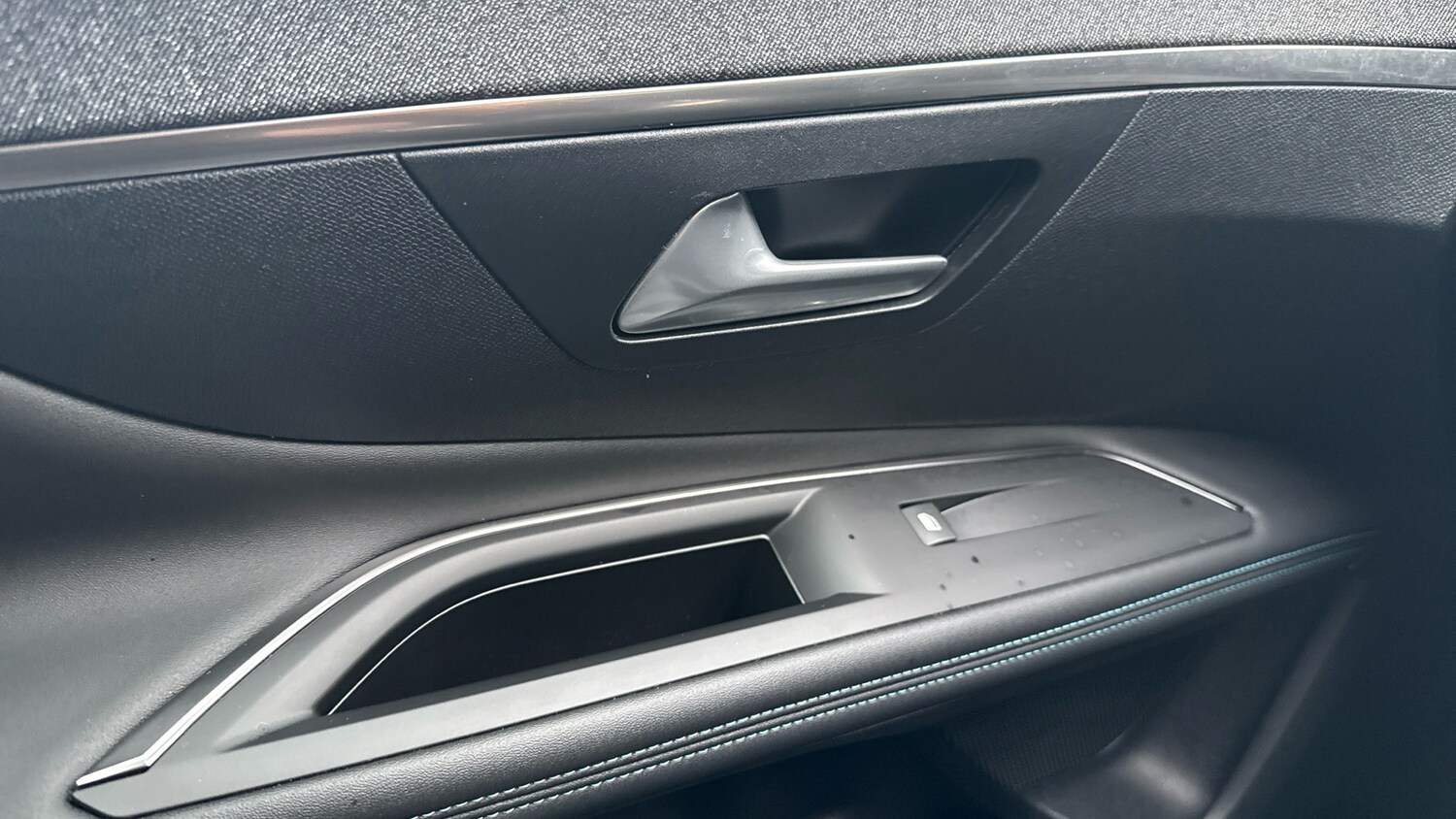 Used Peugeot 3008 2022 for sale - 77551298: Photo 41