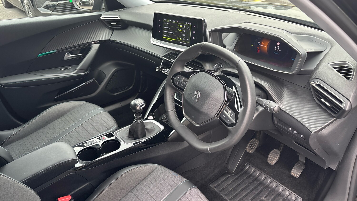 Used Peugeot 2008 2022 for sale - 76021570: Photo 11