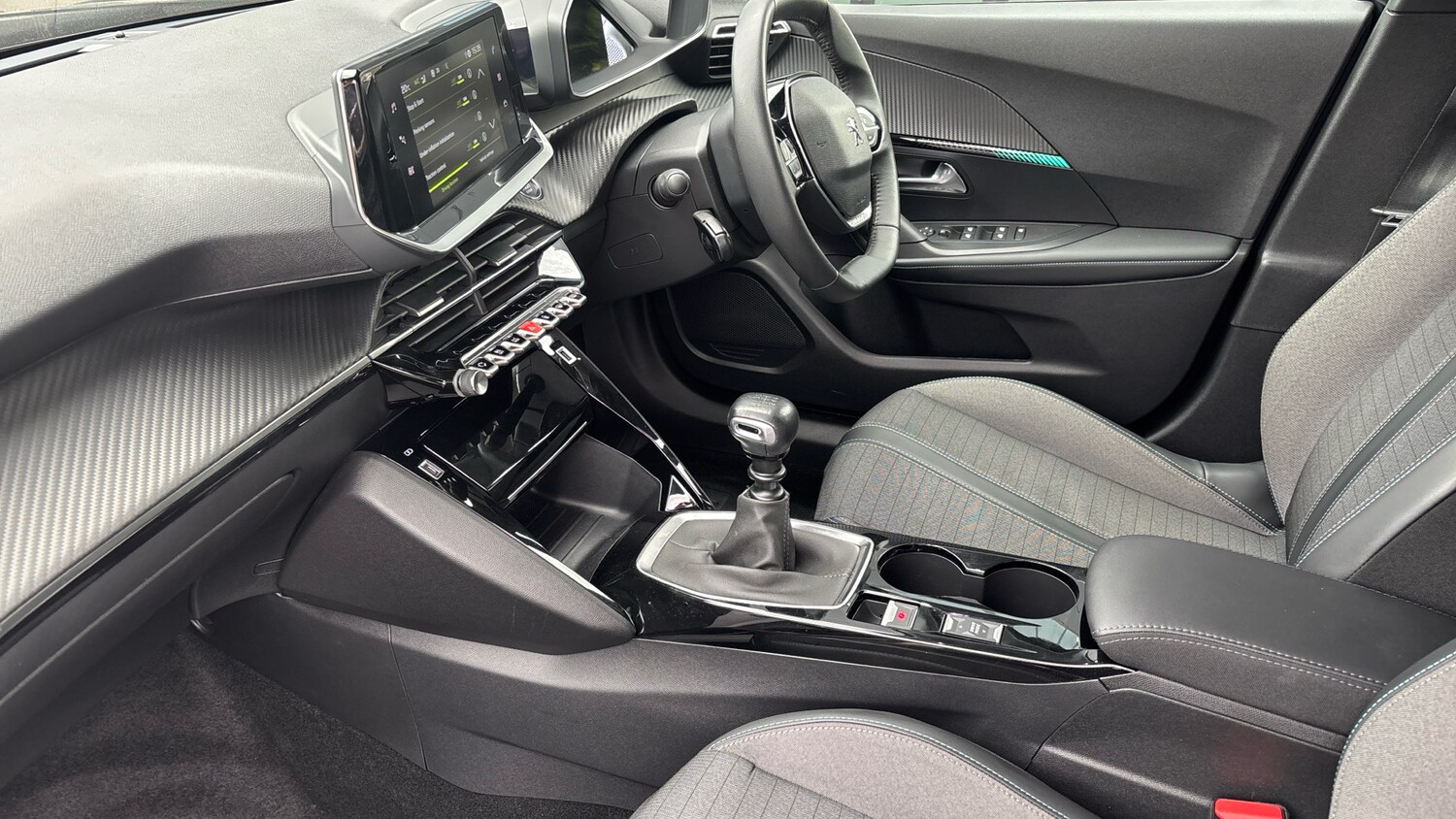 Used Peugeot 2008 2022 for sale - 76021570: Photo 42