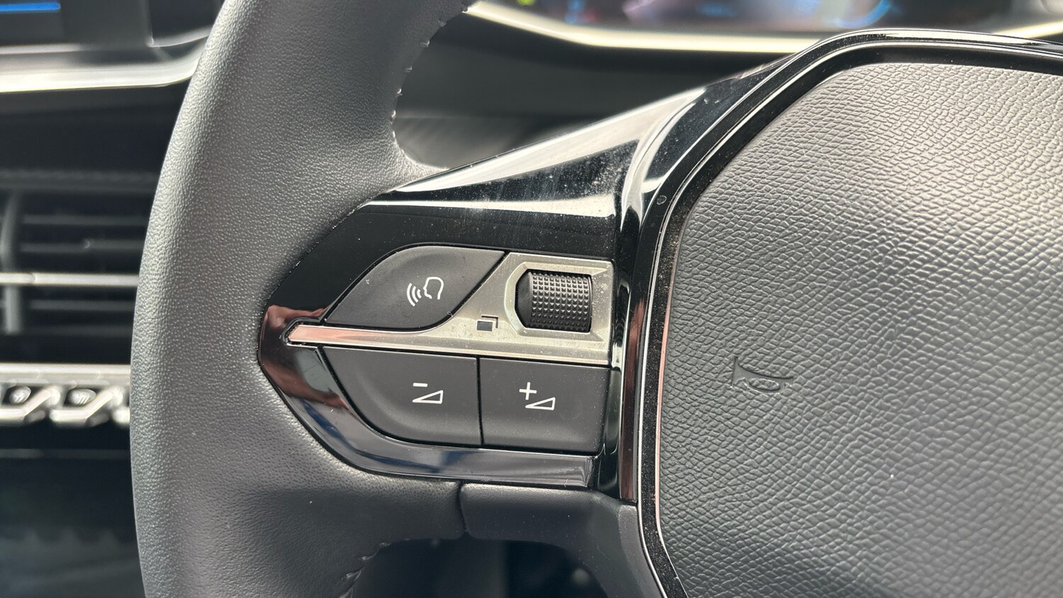 Used Peugeot 208 2023 for sale - 76123517: Photo 23