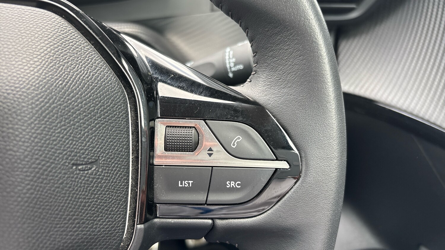 Used Peugeot 208 2023 for sale - 76123517: Photo 24