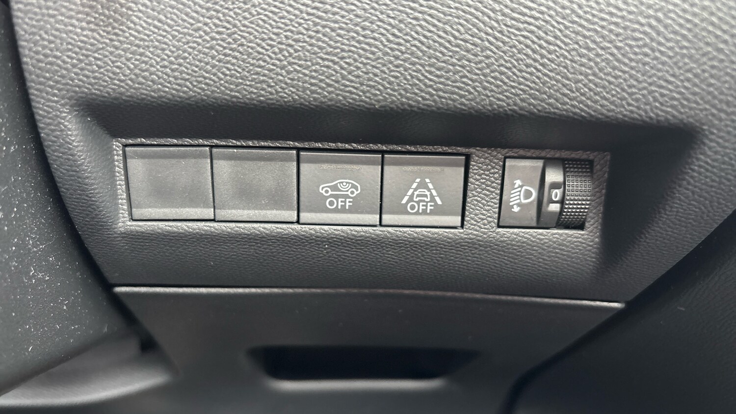 Used Peugeot 208 2023 for sale - 76123517: Photo 33