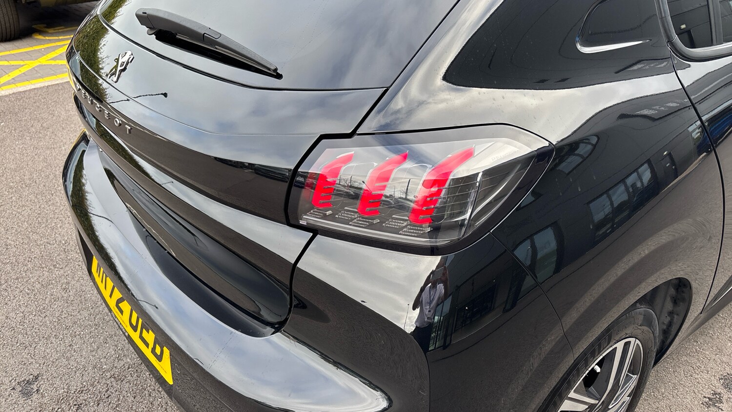 Used Peugeot 208 2023 for sale - 76123517: Photo 44